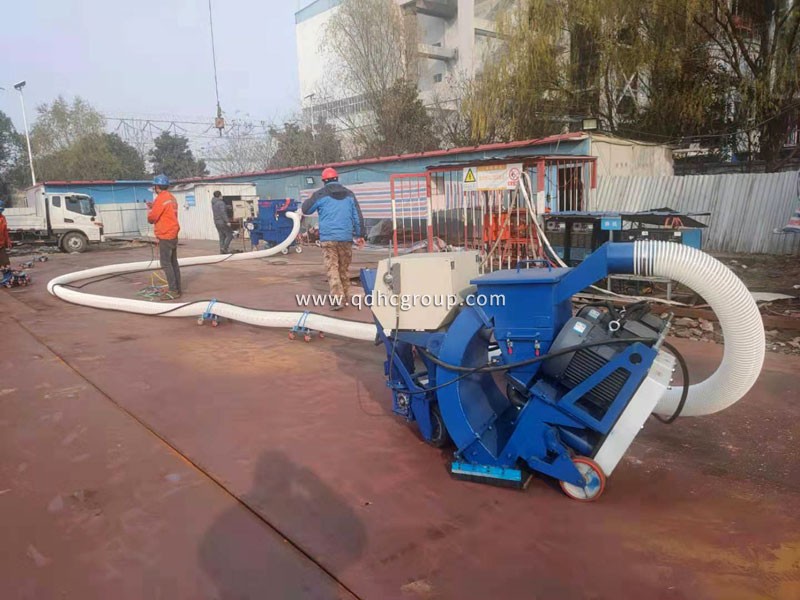 拋丸機去除鋼板的銹跡 拋丸機去除鋼板的銹跡